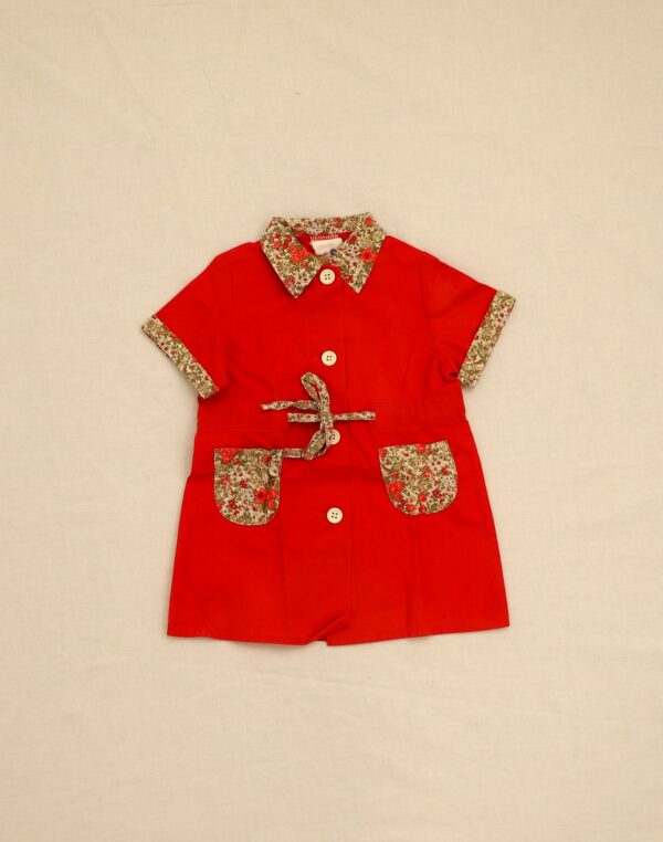 Blouse rouge sixties