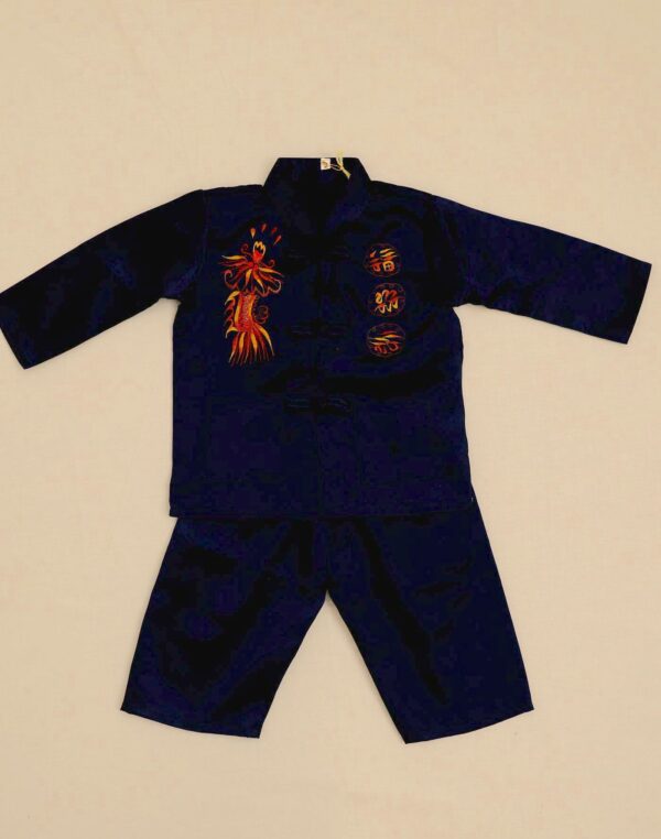 Chinese pyjamas embroidered with dragons