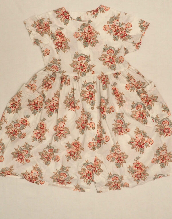 Robe blanche à fleurs 6 ans