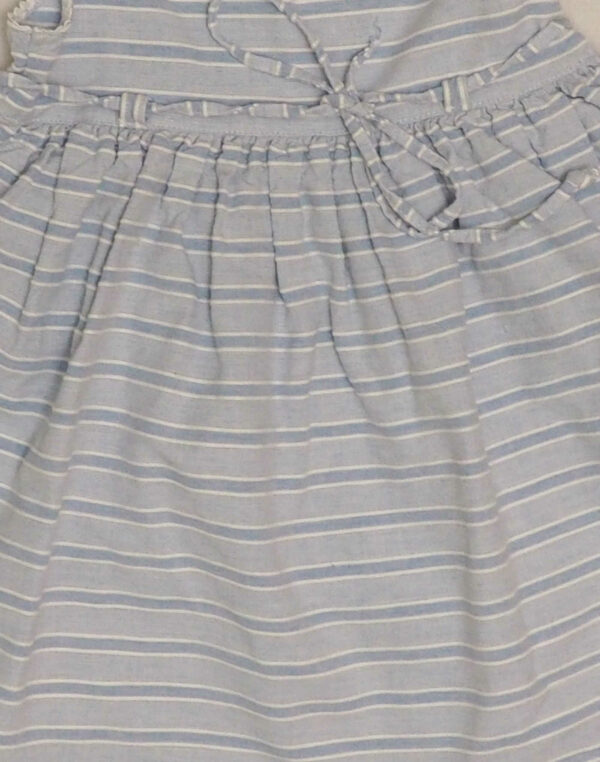 Robe bleue rayée