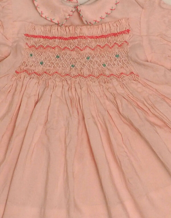 Robe en rayonne rose à smocks