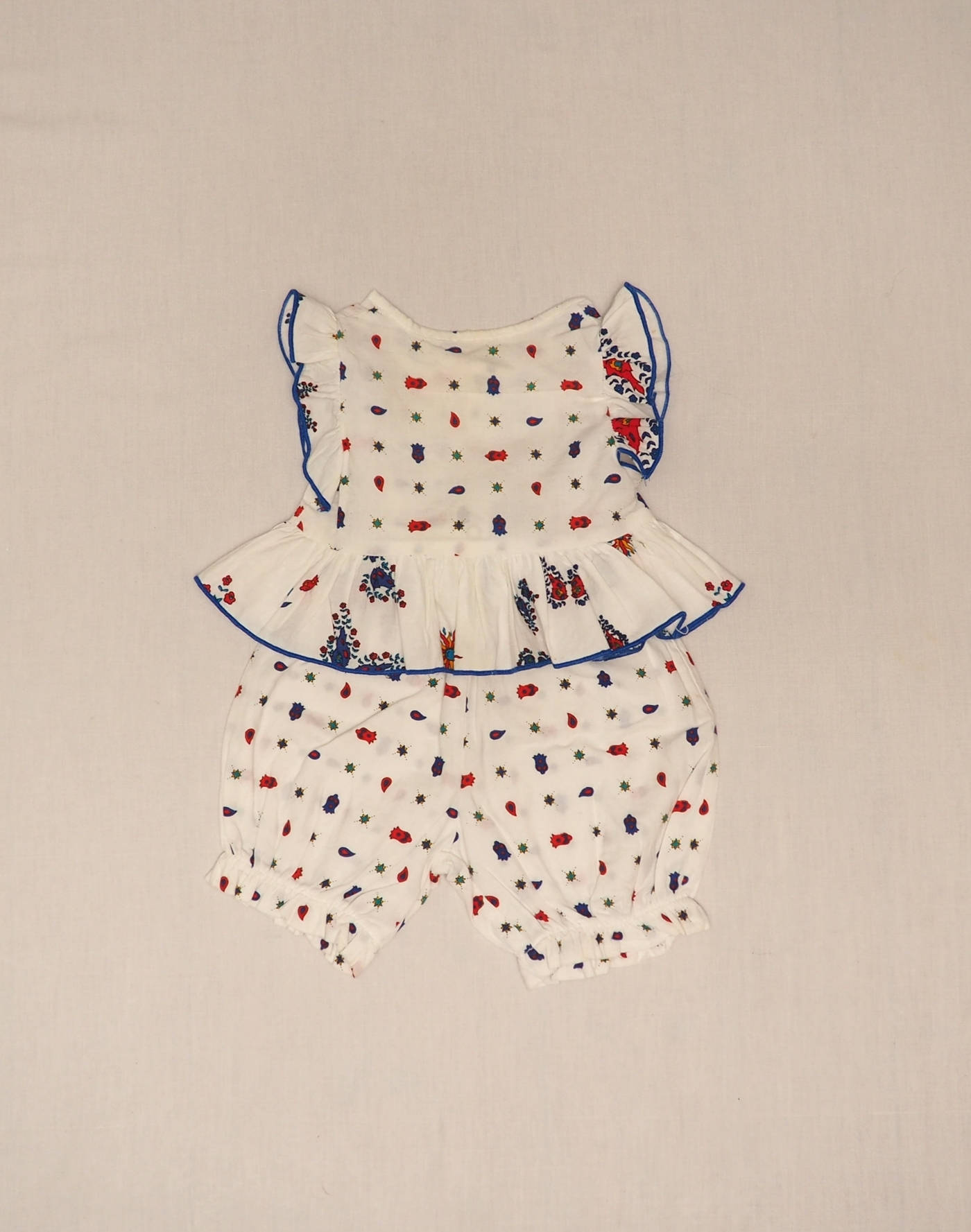 Provencal top & white bloomer set