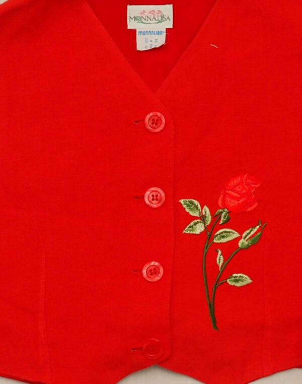 Red jacket embroidered with an 8-year-old rose