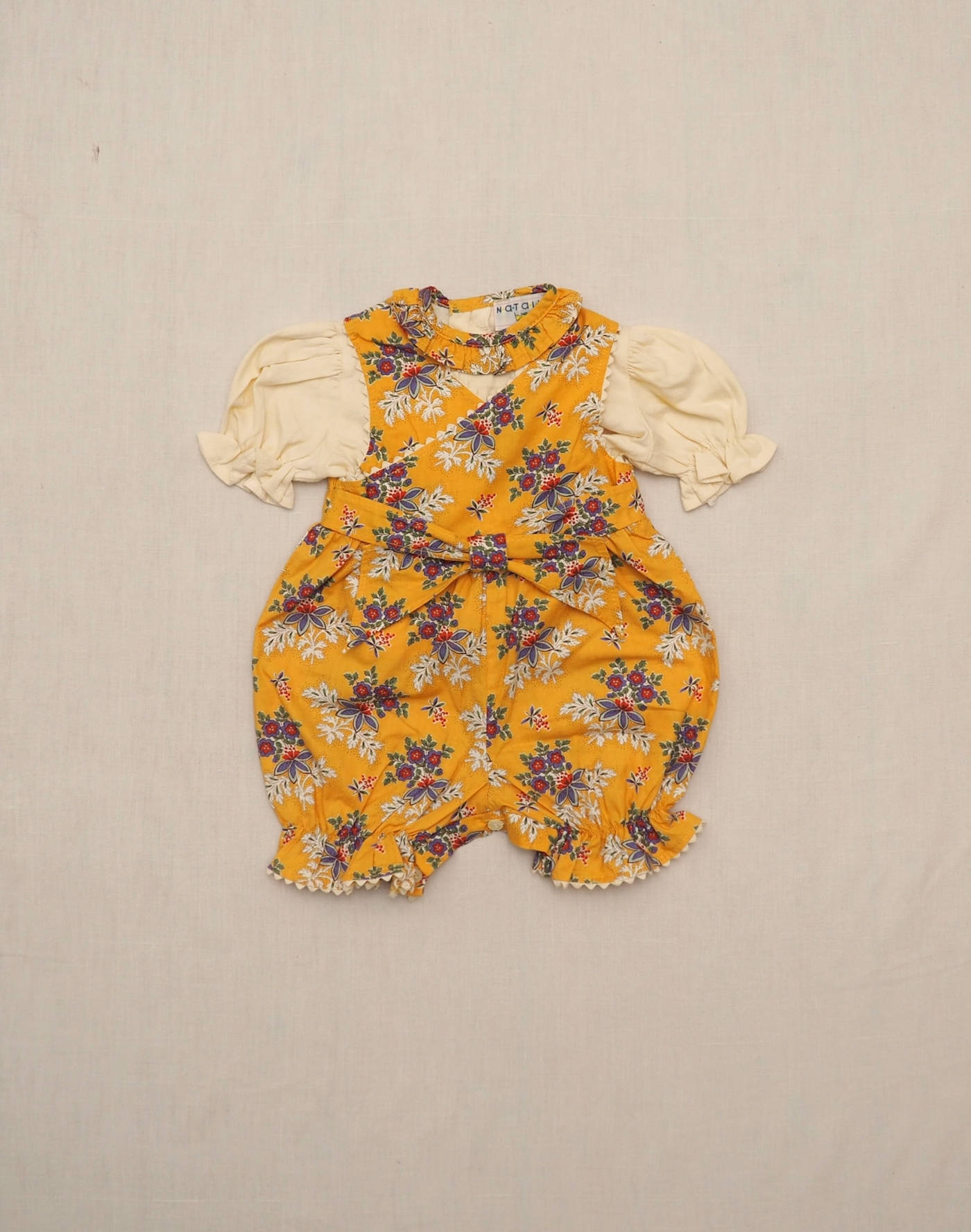 T-shirt & floral romper set