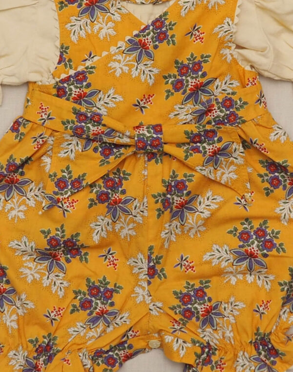 T-shirt & floral romper set