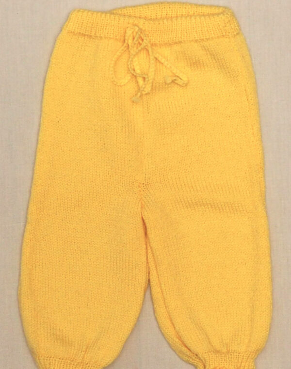 Yellow hand-knitted tights