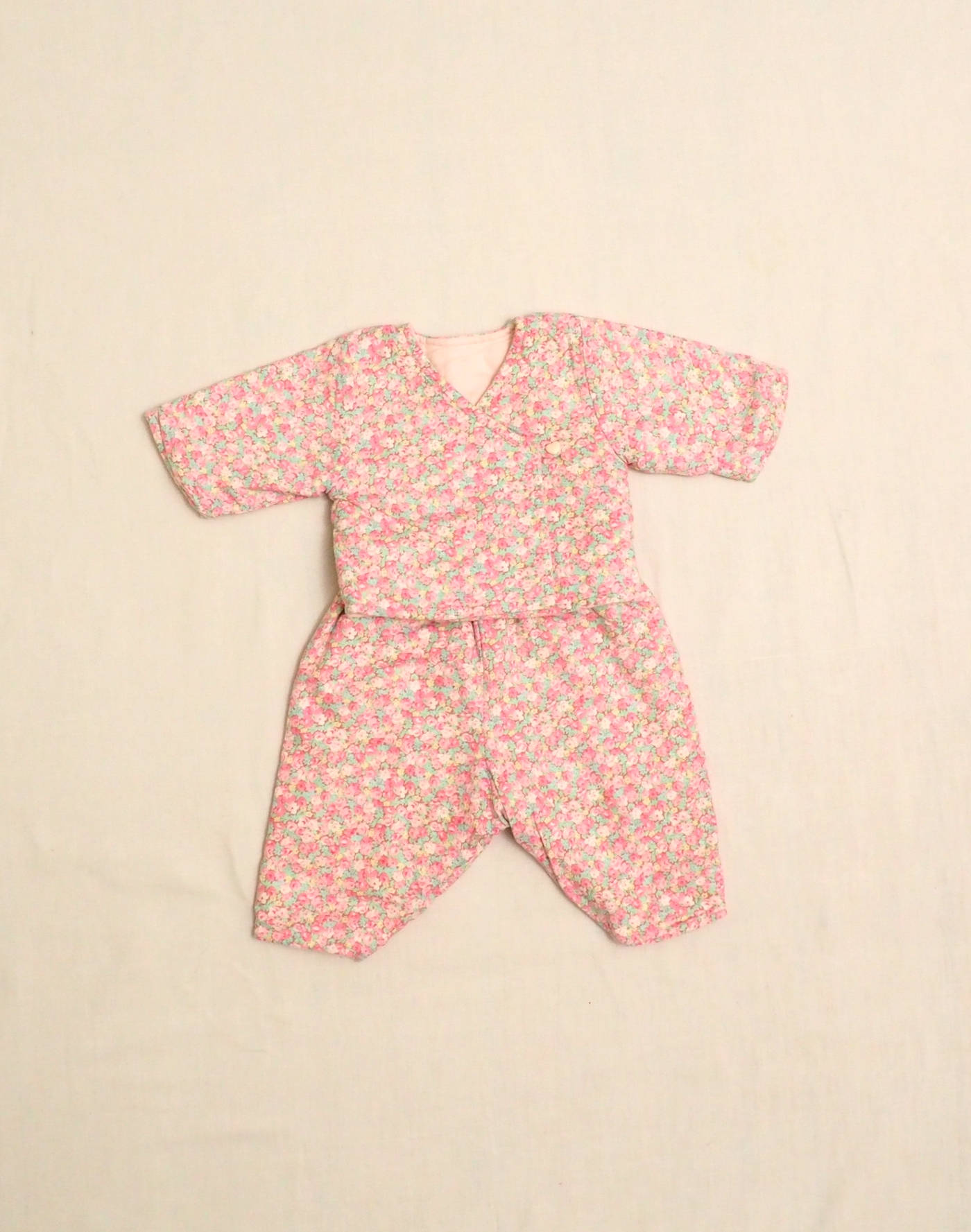Hand-made birth set