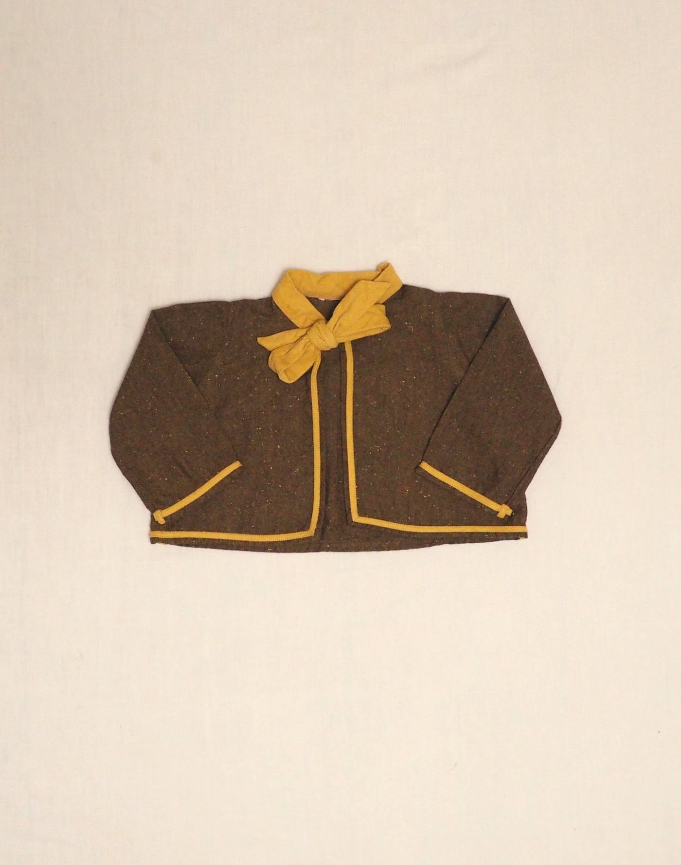 Bow-neck jacket