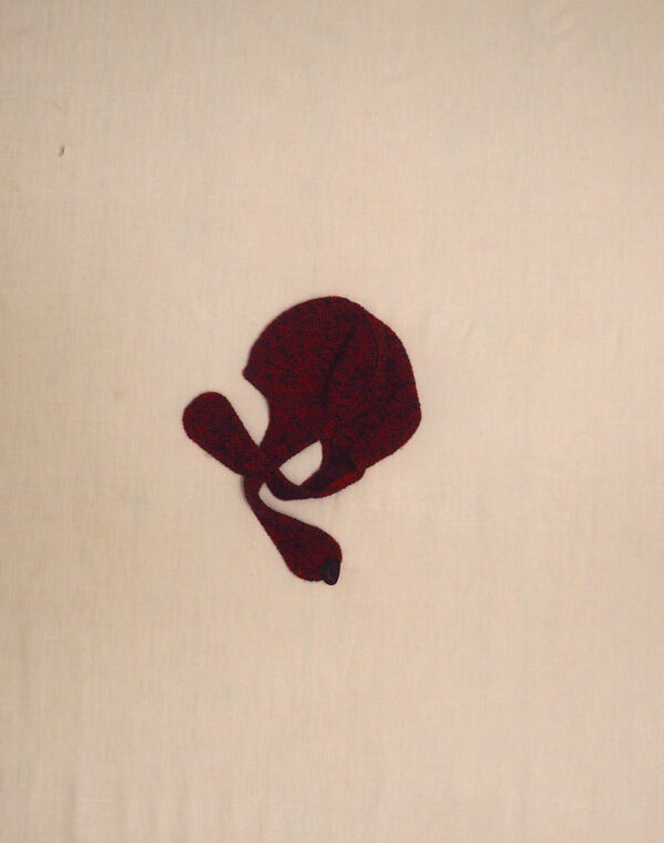 Tying beret