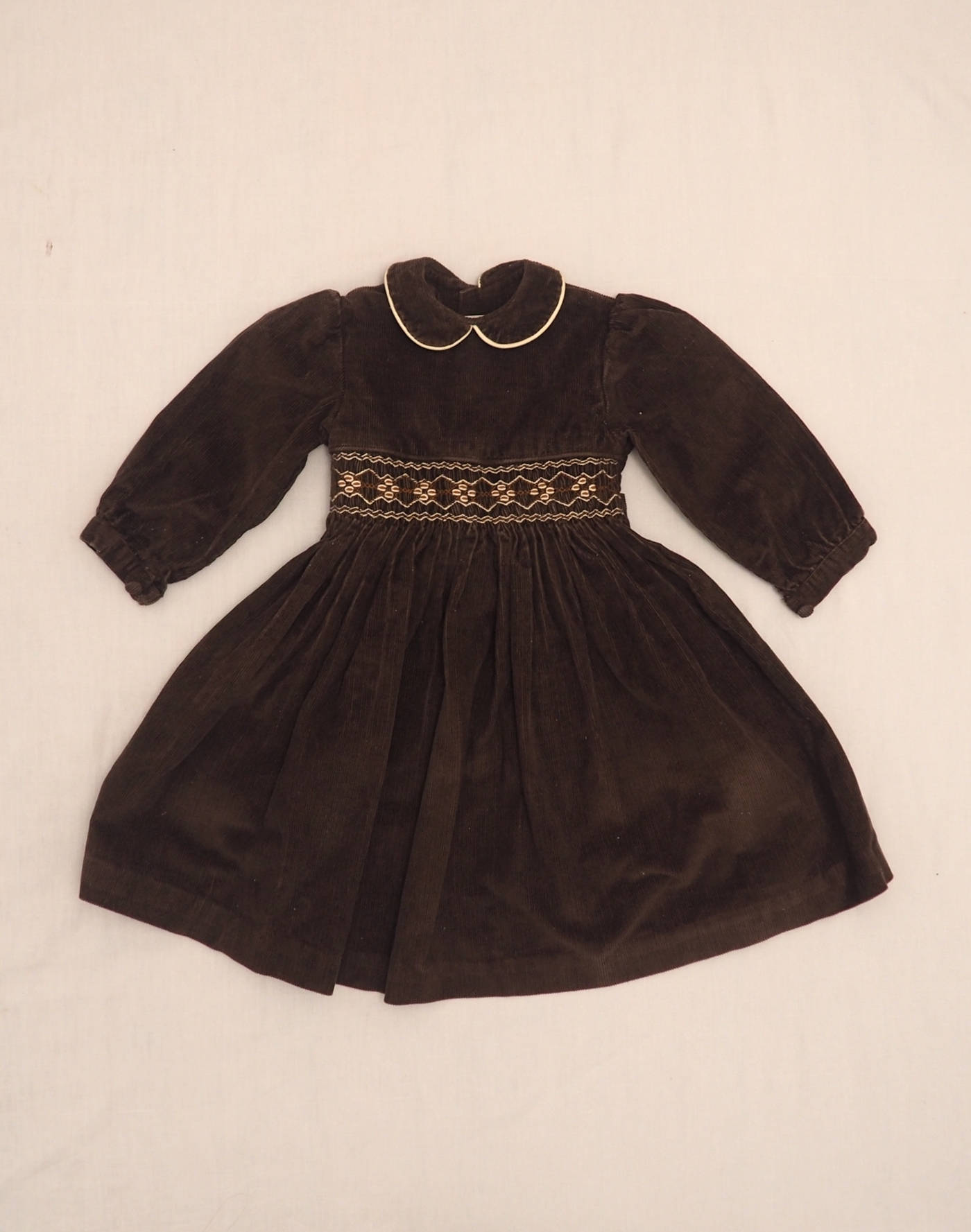 Robe à smock en velours