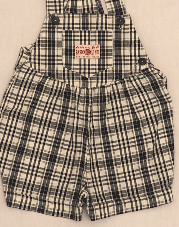 Salopette short à carreaux