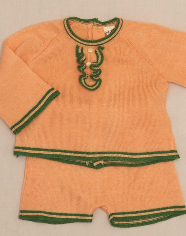 Sweater & shorts set 1970