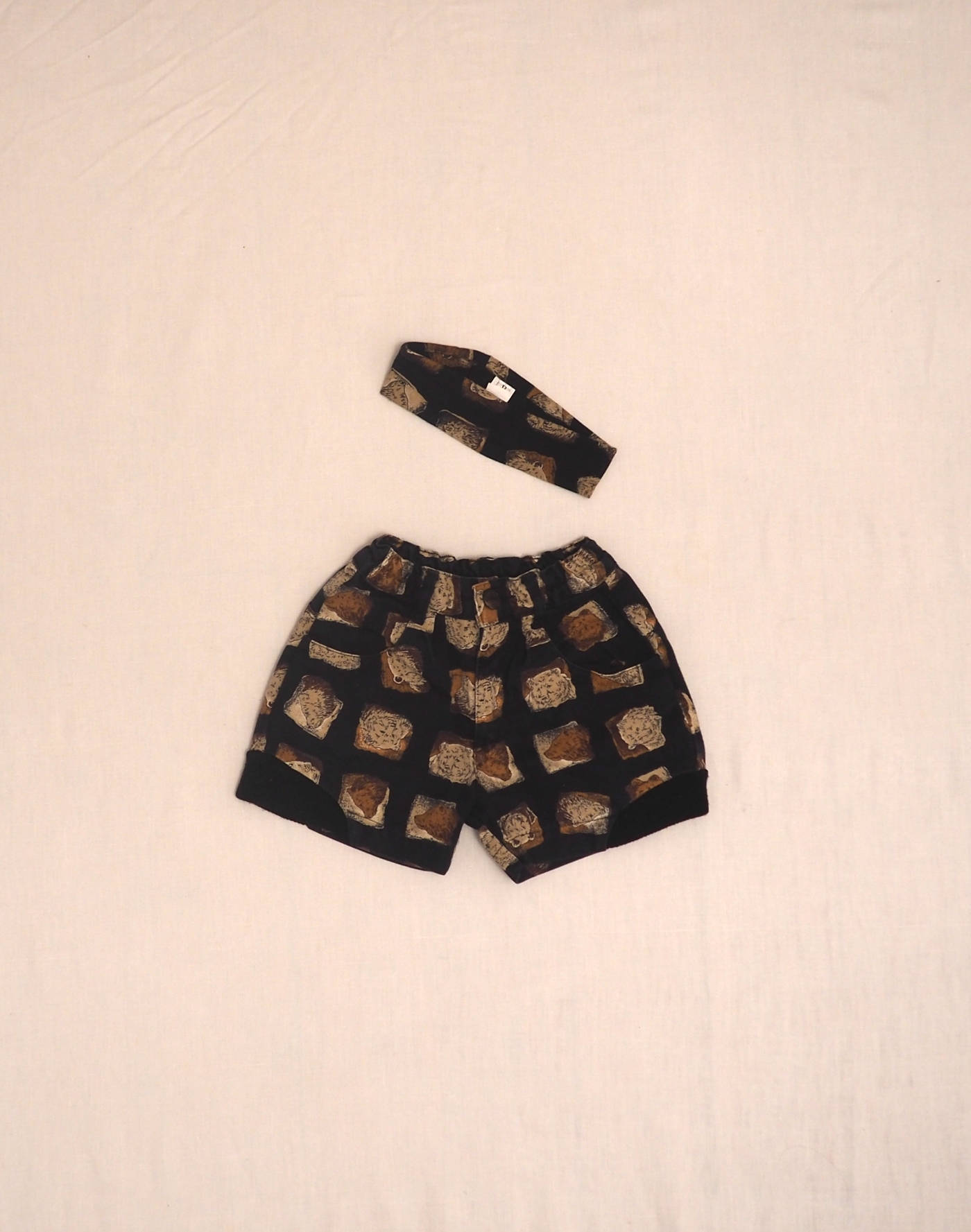 Bear shorts & headband