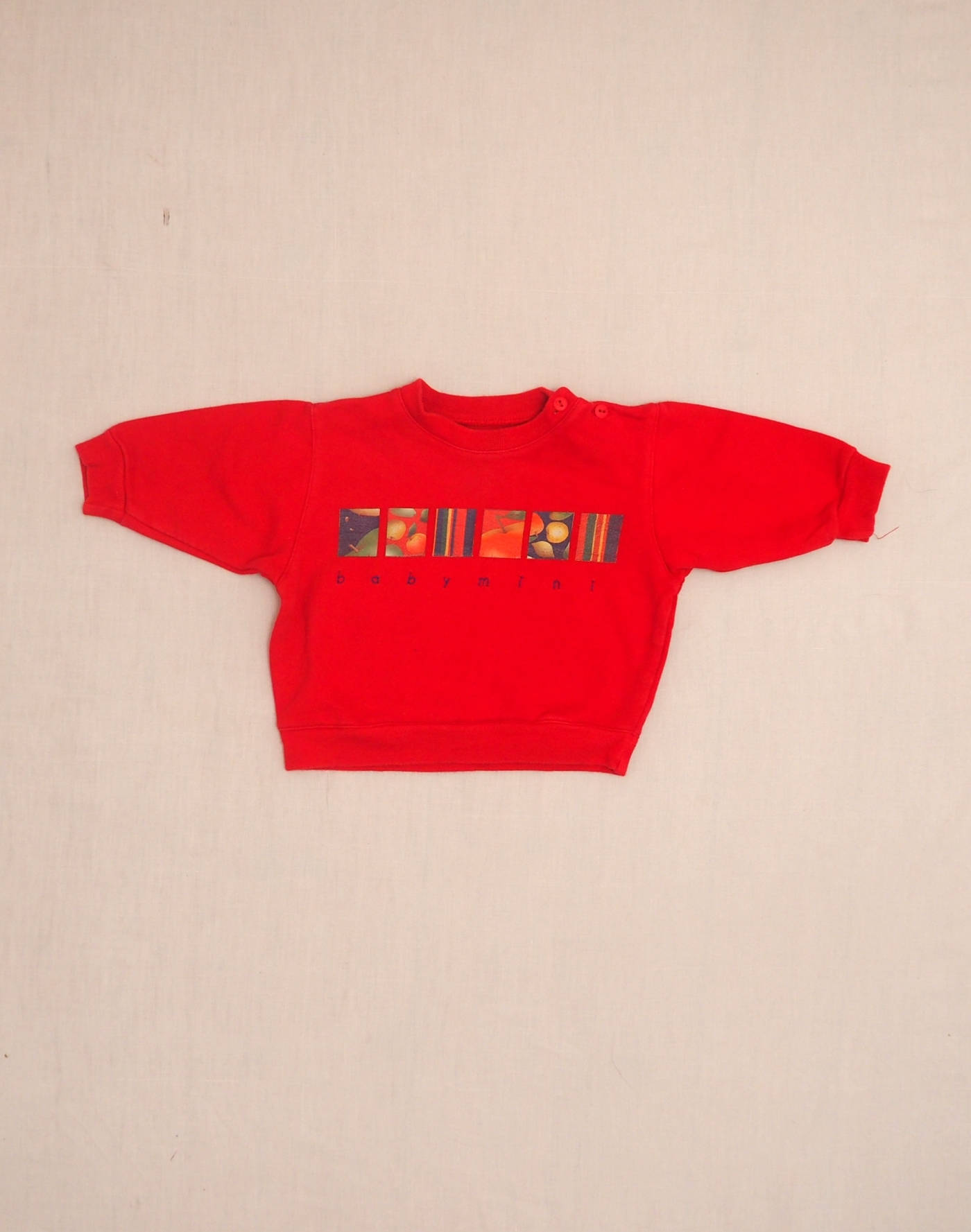 Apple sweatshirt