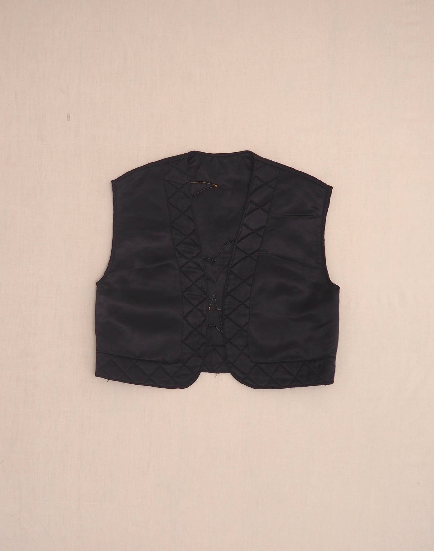 Embroidered silk jacket 6-8 years