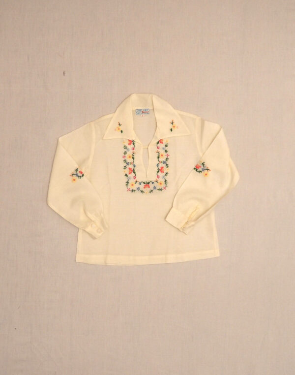 Flower embroidered shirt 6-7 years