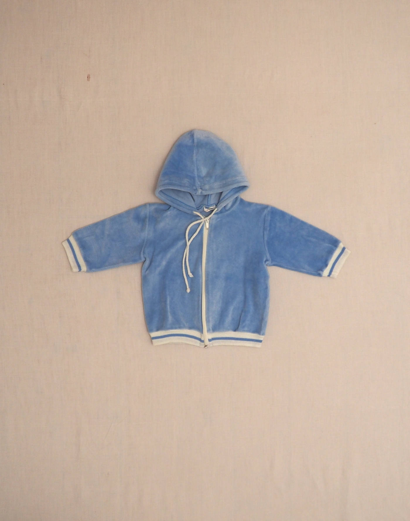 Gilet à capuche velours