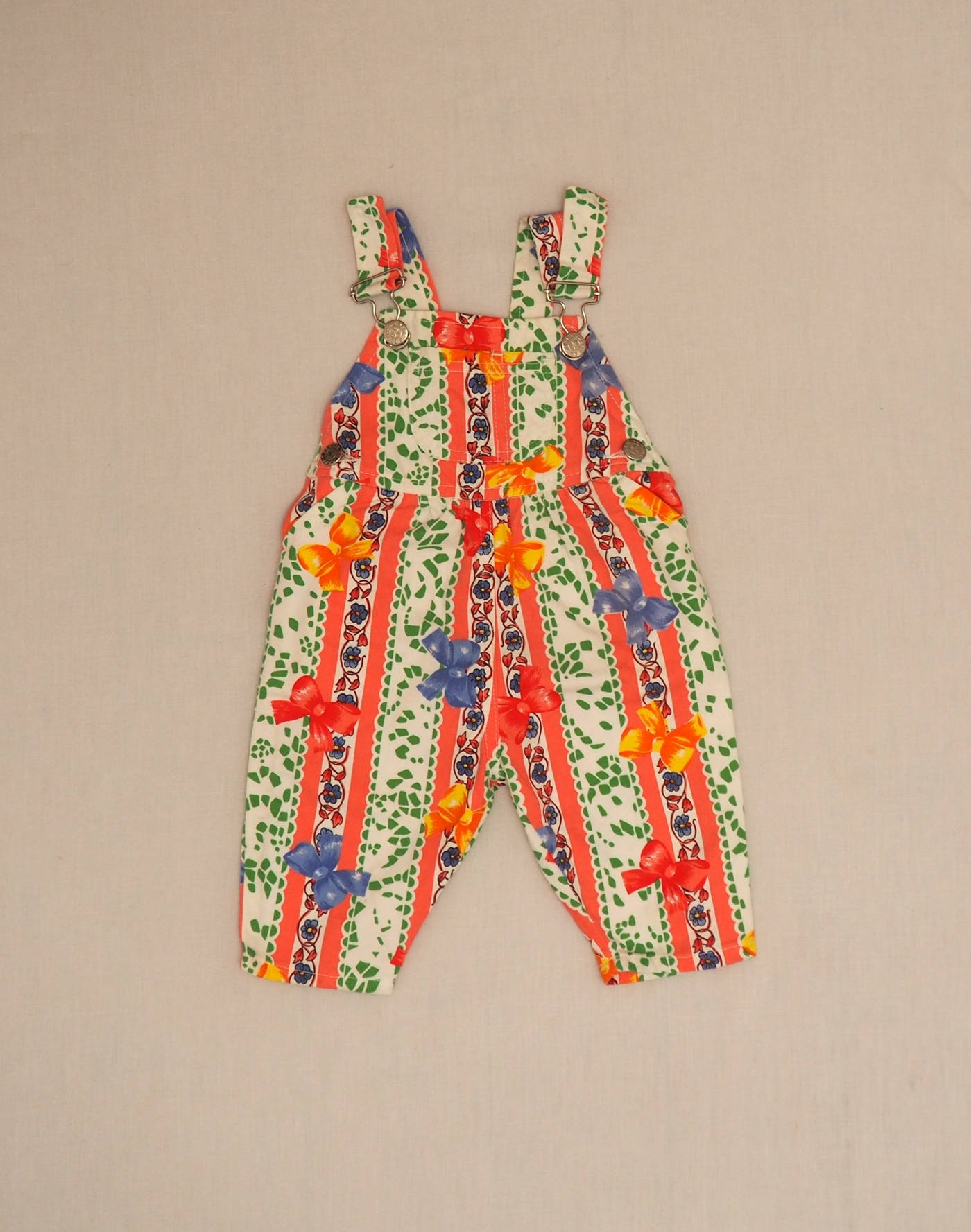 Knotted overalls