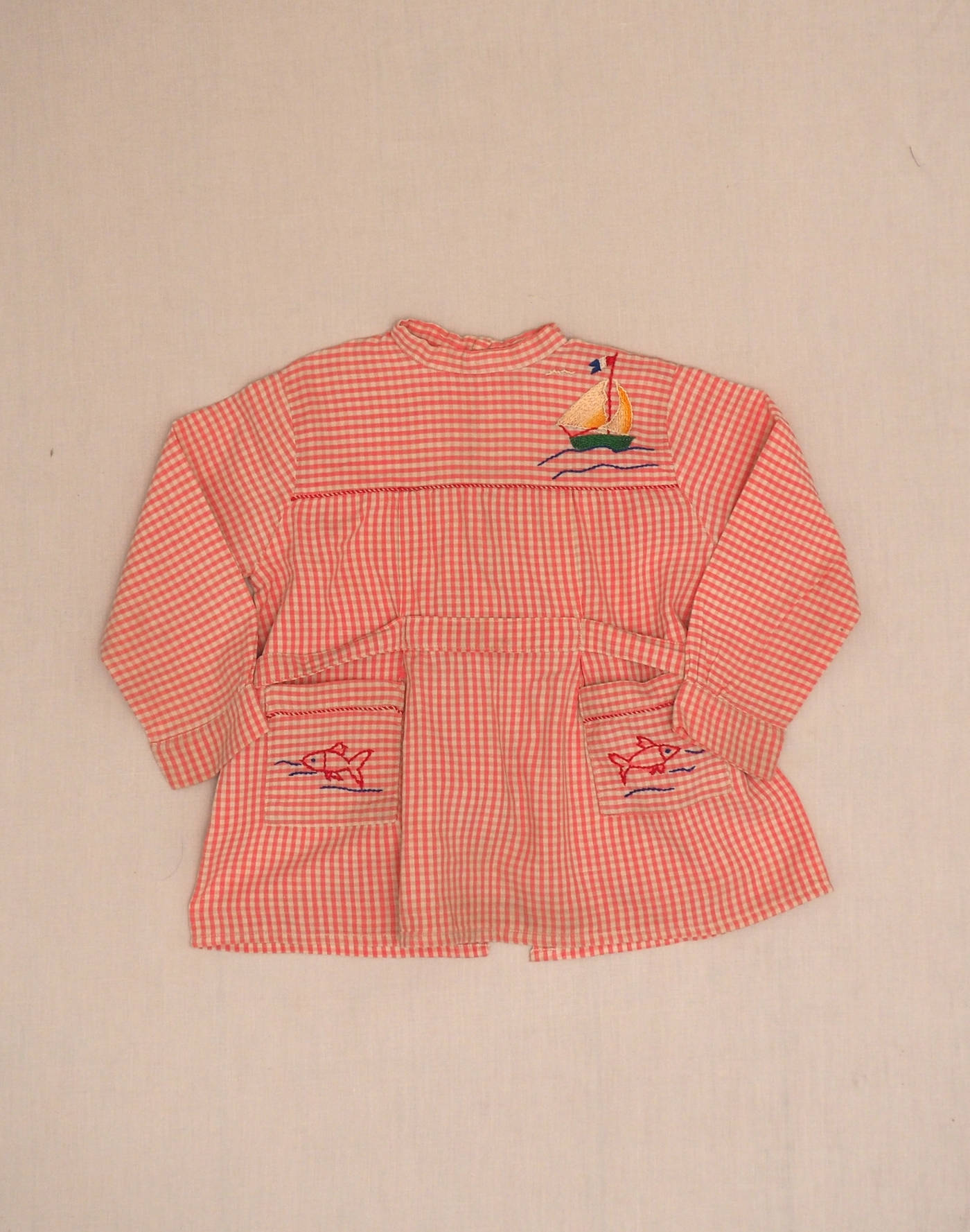 Embroidered gingham blouse 1950
