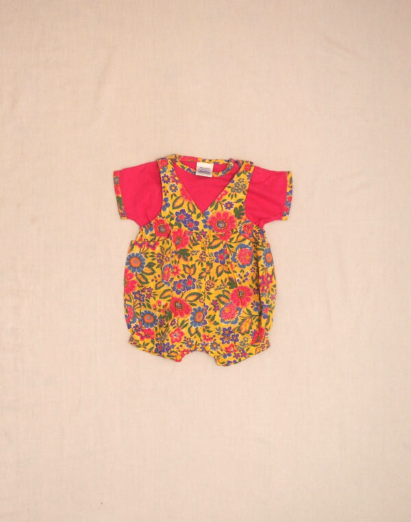 Ensemble T-shirt & barboteuse fleurie