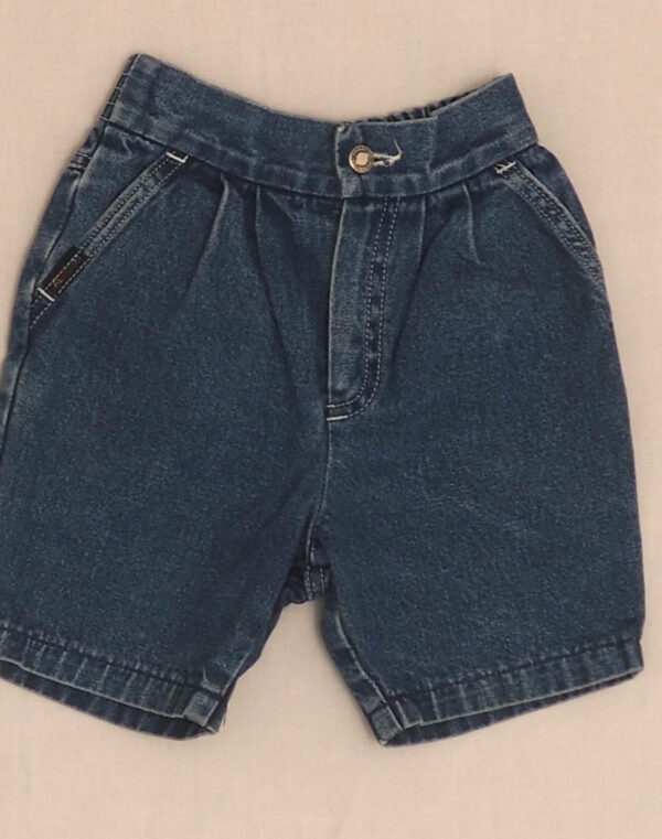 Short en jean à patch