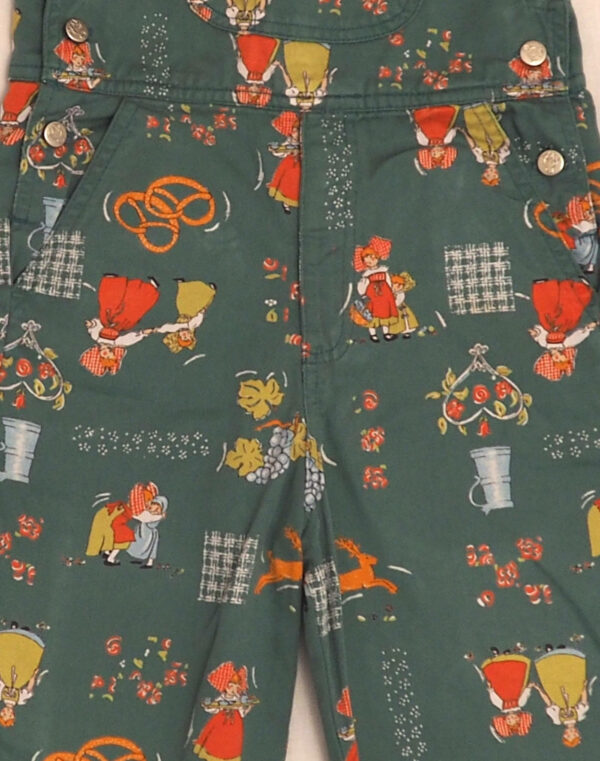 Dungarees with Alsatian motifs