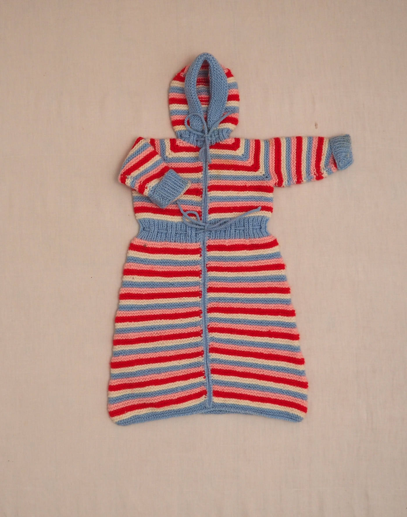 Hand-knitted winter sleeping bag