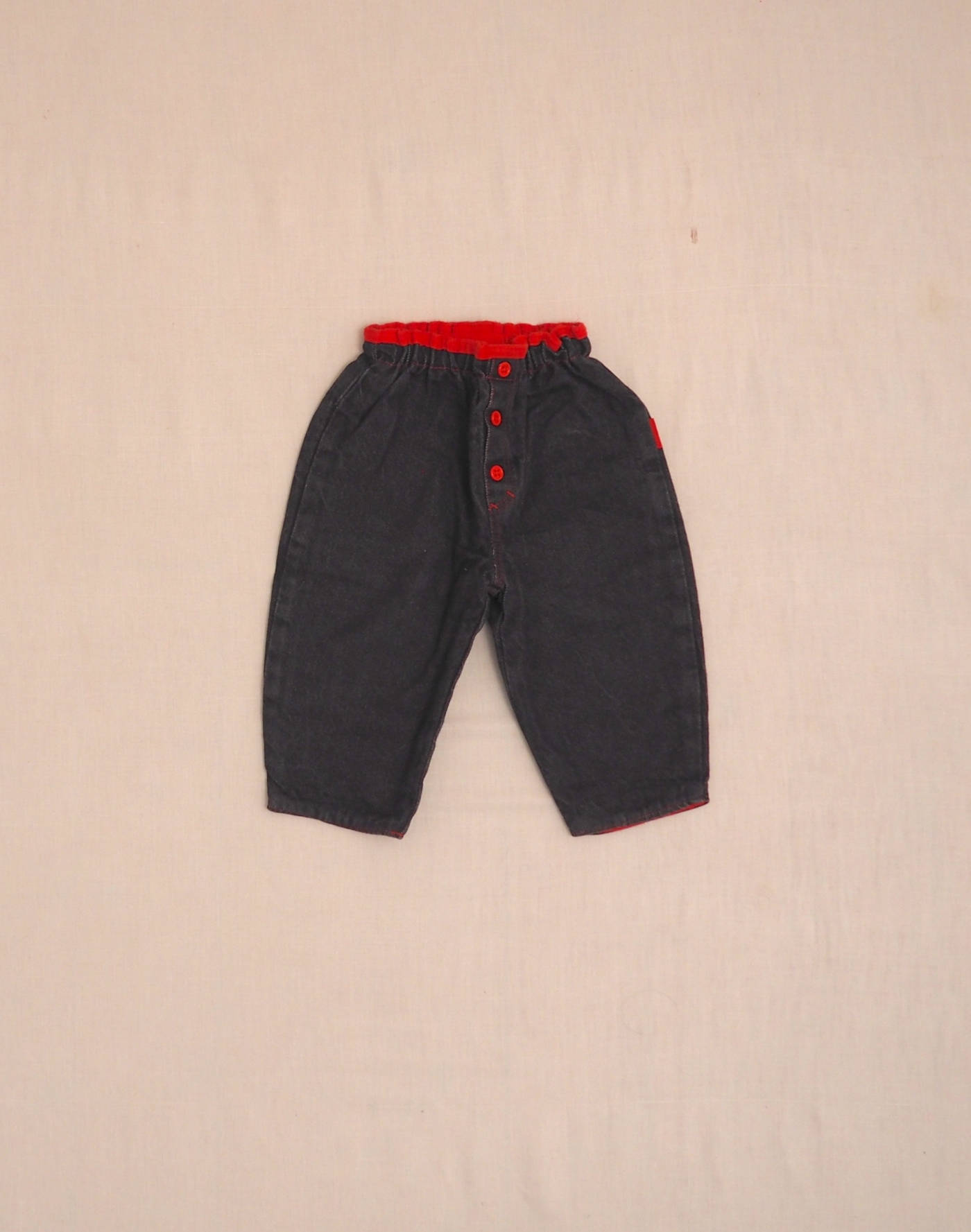 Lined grey jeans