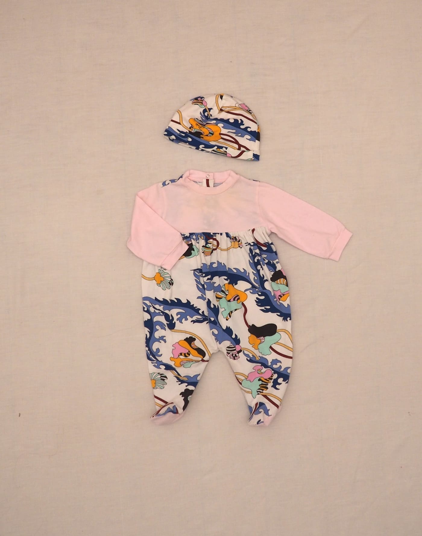 Emilio Pucci pyjama & bonnet set