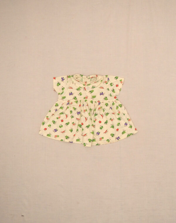 Cucumber & vegetable blouse