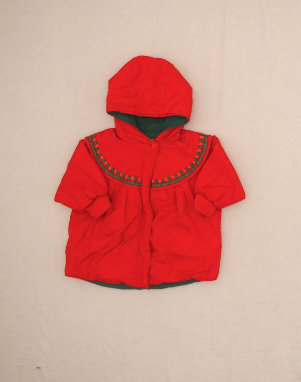 Manteau à capuche brodé