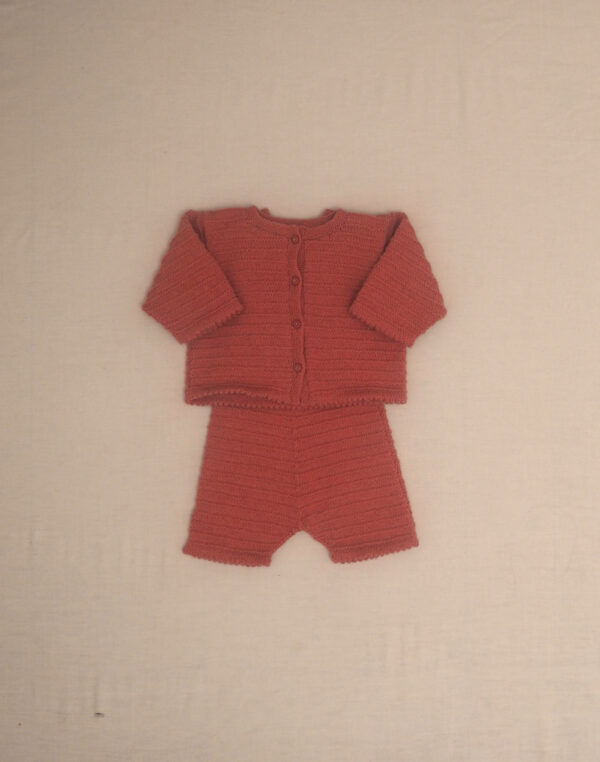 Ensemble cardigan & combinaison rose