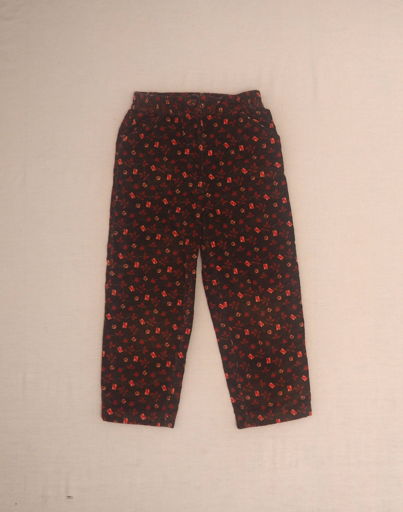 Pantalon velours fleuri 6 ans