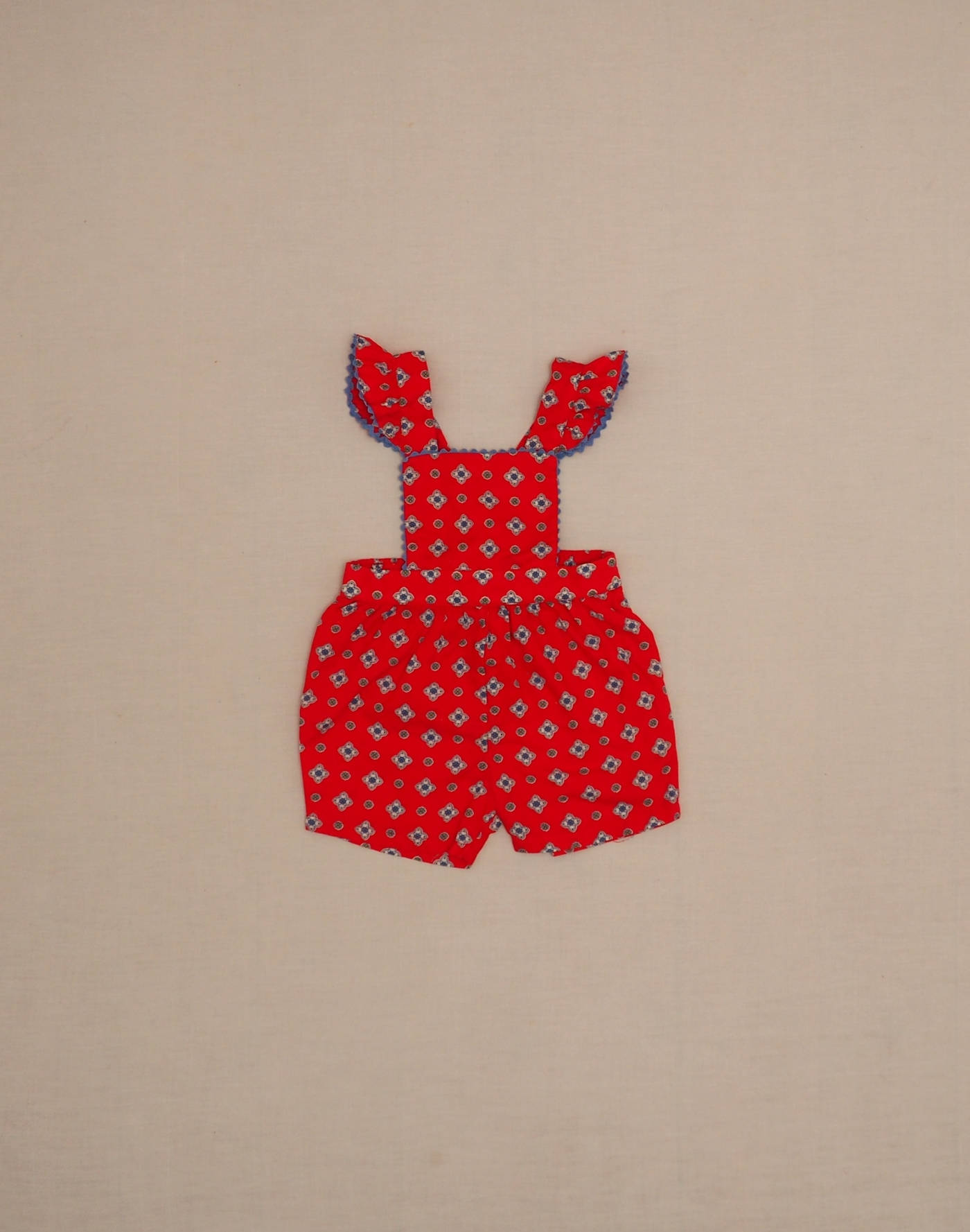 Salopette à imprimé provencal