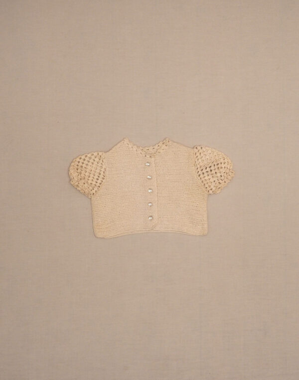 Blouse en crochet manches ajourées