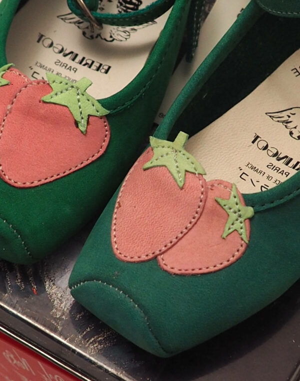 Strawberry Berlingot slippers P18