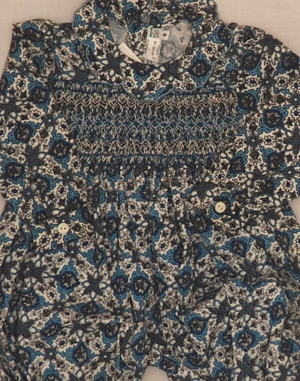 Combinaison à smocks motif vitrail