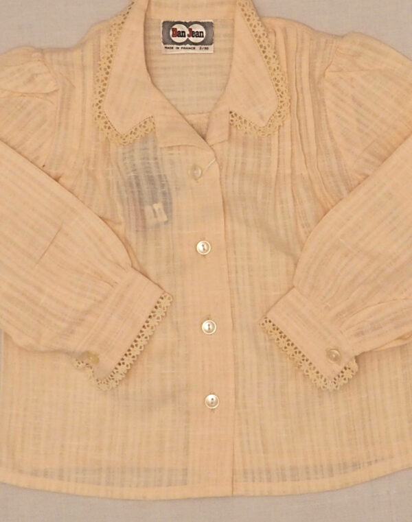 1970s lace-edged shirt