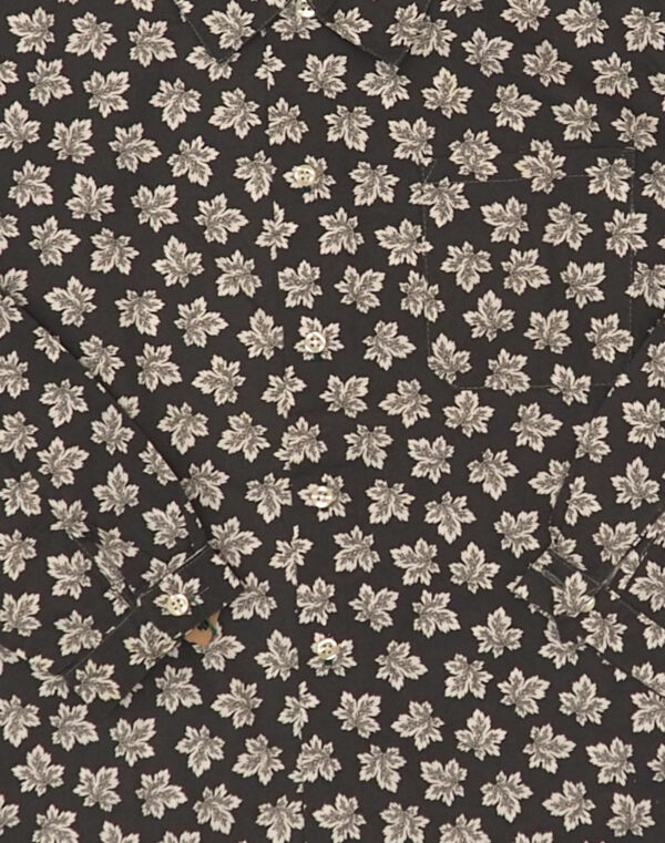 10 years leaf pattern shirt