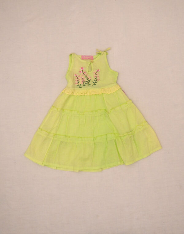 Robe brodée & perles