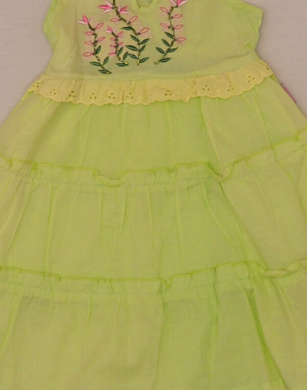 Robe brodée & perles