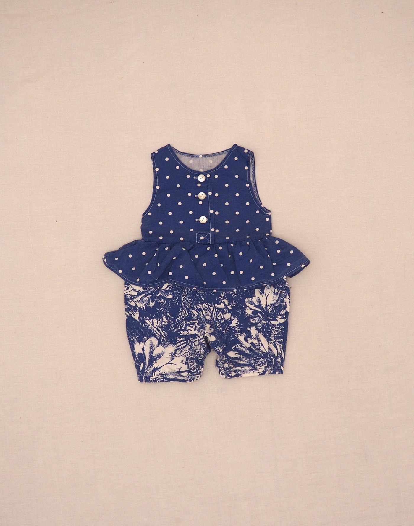 Barboteuse à pois & motifs