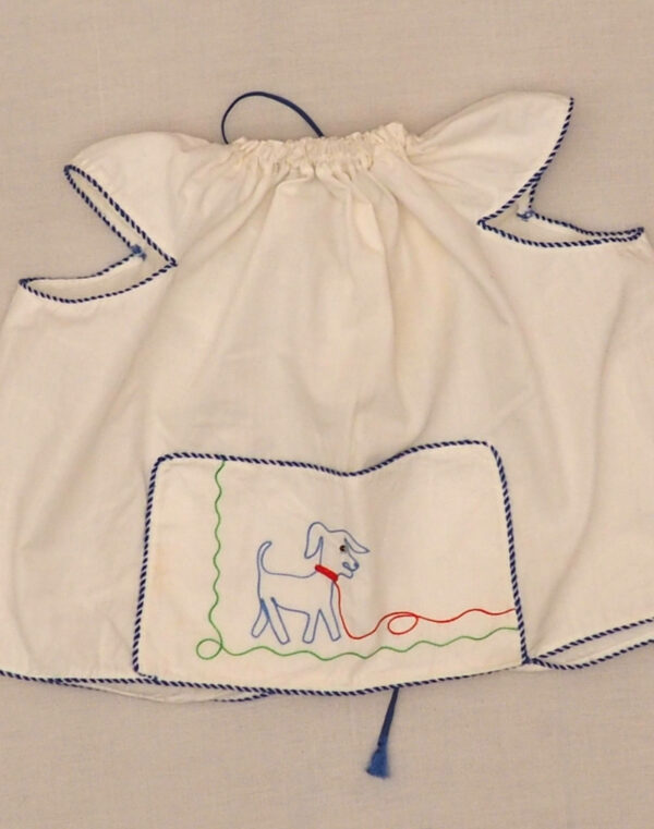 Embroidered apron blouse 1950