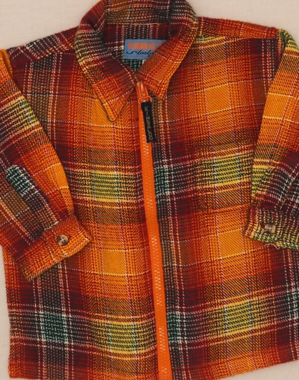 Veste à carreaux zippée