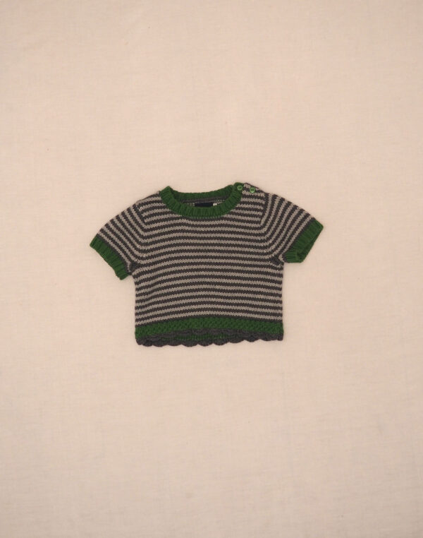 Short knit T-shirt