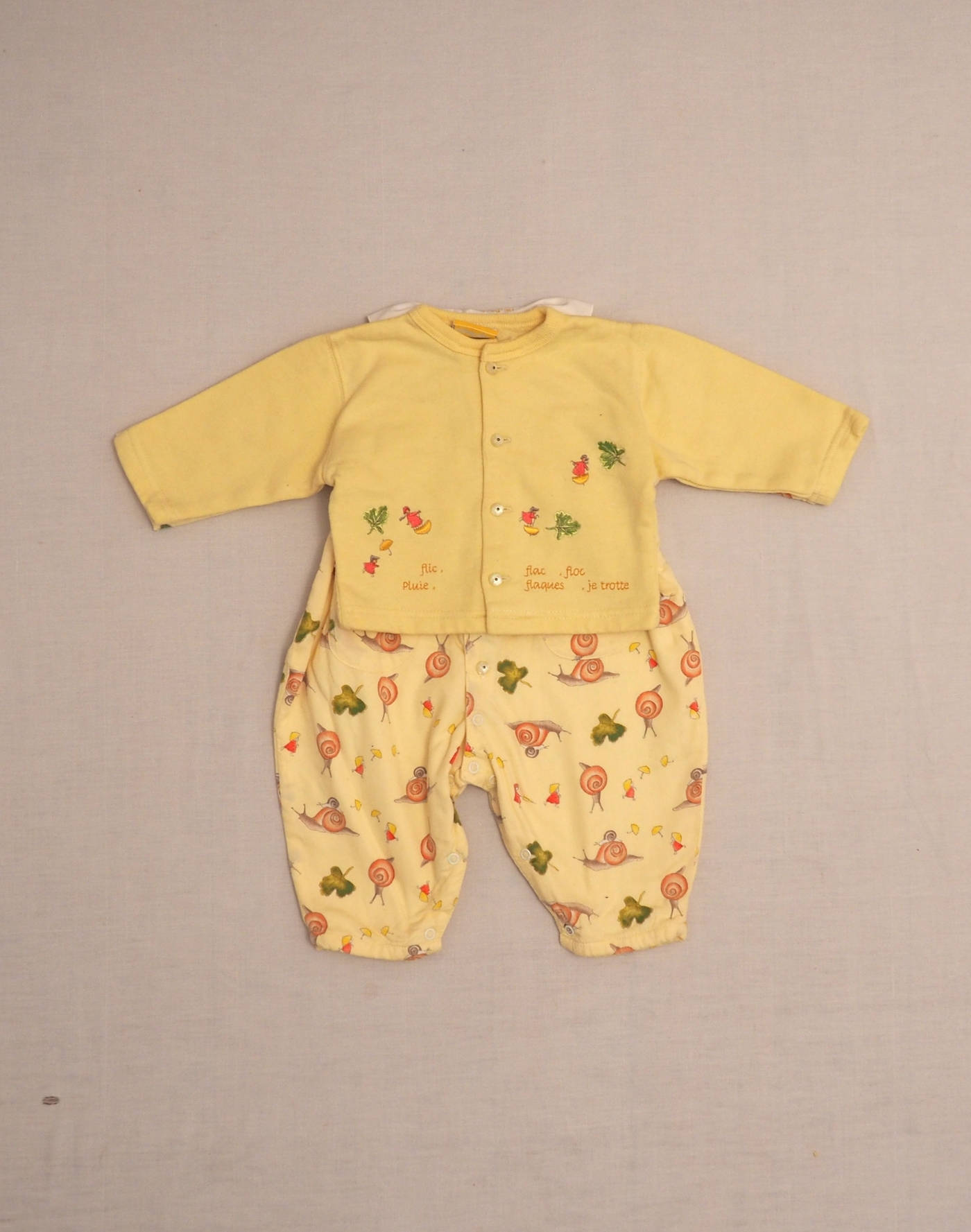 Combinaison & cardigan escargots