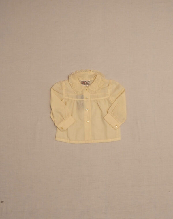 Frilly collar shirt 1970