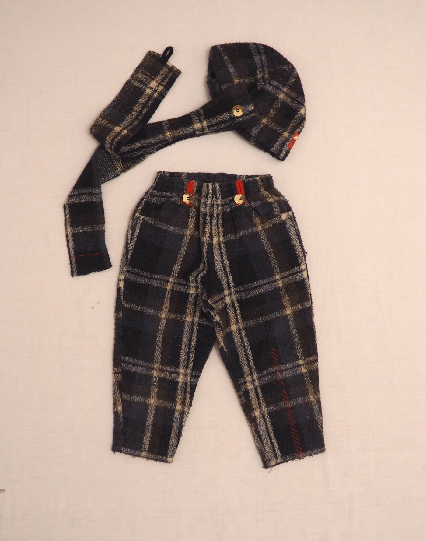 Ensemble pantalon & bonnet à carreaux