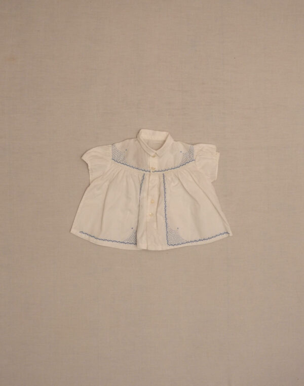 Embroidered blouse 1950