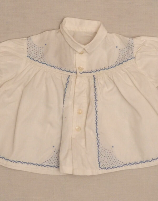 Embroidered blouse 1950